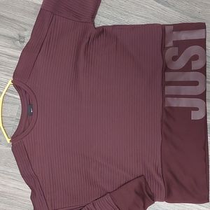 NIKE WOMEN'S DRI-FIT SWEATSHIRT SIZE SMALL BURGUNDY